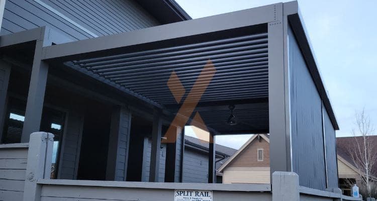 Outdoor Pergola with a Roof: Fixed or Adjustable?