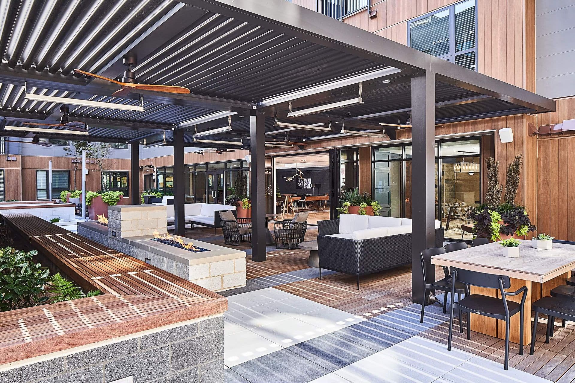 Struxure commercial outdoor patio